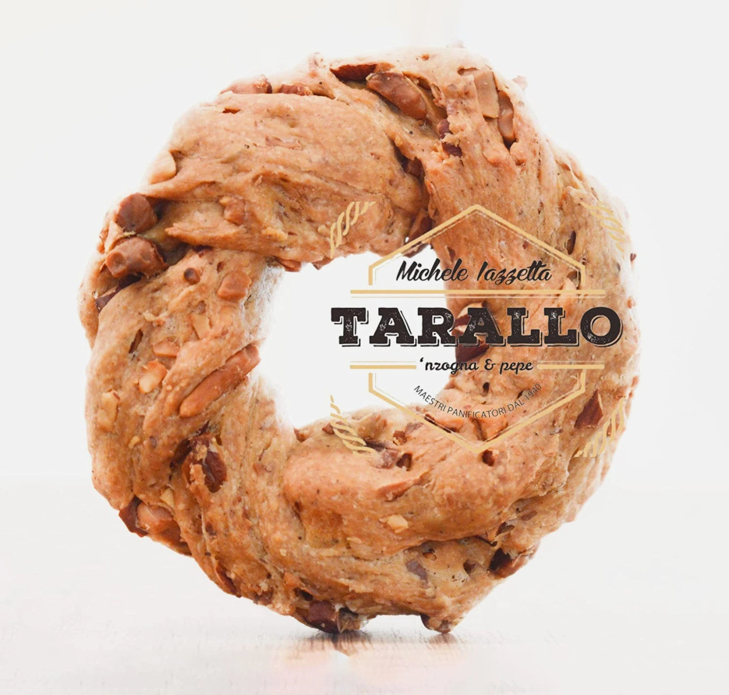 Neapolitan Taralli Sugna E Pepe Extra Mandorlato 4 Neapolitan Taralli Sugna E Pepe Extra Mandorlato - Image 2