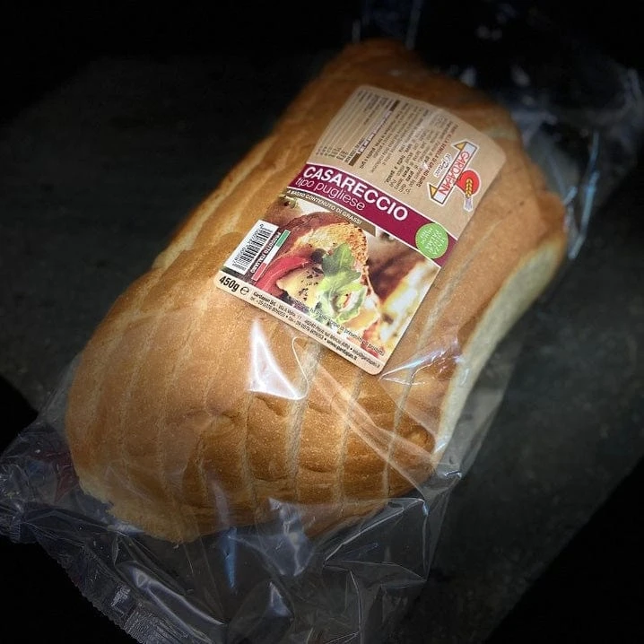 Pane Casereccio Pugliese - Sliced Homemade Apulian Bread 4 Pane Casereccio Pugliese - Sliced Homemade Apulian Bread - Image 2