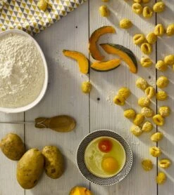 Gnocchi Alla Zucca Tradizionali - Potato Gnocchi With Pumpkin -Food Series Store gnoggi con zucca